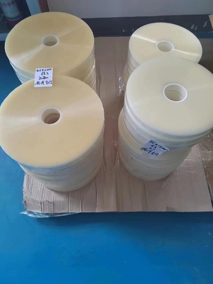 Su geçirmez BOPP Ambalaj Bandı Jumbo Rulo Şeffaf Şeffaf Renkli Yapışkan Bant